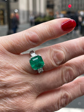 Load image into Gallery viewer, Reserved Estate Vintage GIA 7.00ct  Emerald Diamond Engagement Wedding 18KW Gold Ring