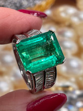 Load image into Gallery viewer, AGL Colombian Green 13.03ctw Emerald &amp; Diamond 18K White Vintage Cocktail Ring