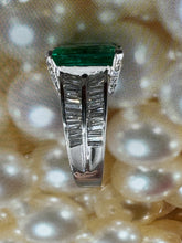 Load image into Gallery viewer, AGL Colombian Green 13.03ctw Emerald &amp; Diamond 18K White Vintage Cocktail Ring