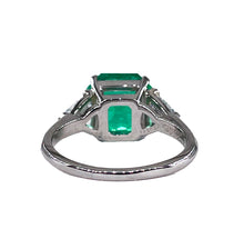 Load image into Gallery viewer, Van Cleef &amp; Arpels Vintage GIA 5.28ct Colombian Emerald &amp; Diamond Platinum Ring