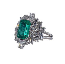 Load image into Gallery viewer, Vintage AGL 5.75cts Insignificant Colombian Green Emerald Diamond 14KW Gold Ring