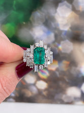 Load image into Gallery viewer, Vintage AGL 5.75cts Insignificant Colombian Green Emerald Diamond 14KW Gold Ring