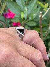 Load image into Gallery viewer, ANTIQUE VINTAGE ART DECO BLACK and WHITE ONYX RING in PLATINUM