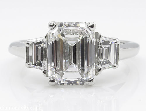 GIA 2.54CT F COLOR VINTAGE EMERALD CUT DIAMOND 3 STONE ENGAGEMENT WEDDING RING