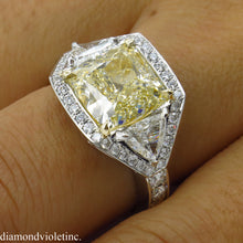 Load image into Gallery viewer, GIA 5.84CT ESTATE VINTAGE FANCY YELLOW CUSHION DIAMOND ENGAGEMENT WEDDING RING