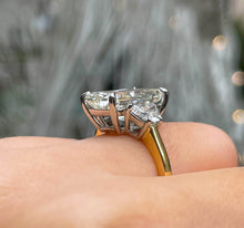 Load image into Gallery viewer, GIA 6.04ct Estate Vintage Radiant Diamond Engagement Wedding 18k Yellow Gold Platinum Ring