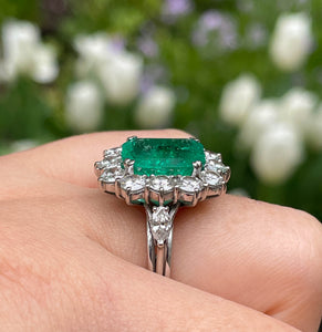 GIA 6.0ct Vintage Colombian Green Emerald Diamond Cluster Engagement Wedding 18k White Gold Ring