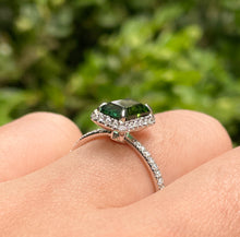 Load image into Gallery viewer, Reserved 1.57ct Estate Vintage Green Tourmaline Diamond Engagement Wedding Ring Platinum