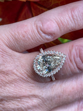 Load image into Gallery viewer, Reserved GIA 5.50ct Estate Vintage Pear Diamond Engagement Wedding 14k Rose Gold Ring