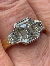 Load image into Gallery viewer, Reserved GIA 3.75CT Estate Vintage Emerald Diamond 3 Stone Engagement Wedding Platinum, 18KYG Ring