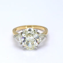 Load image into Gallery viewer, GIA 5.01ct Estate Vintage Oval Diamond 3 Stone Engagement Wedding Platinum/18k Yellow Gold Ring